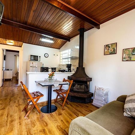 Апартаменти Ap Casal Localizacao E Seguranca Кампус-ду-Жордан Екстер'єр фото
